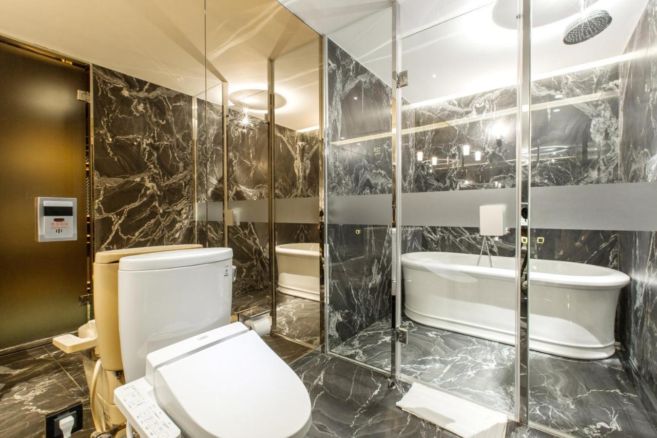 Inhouse Hotel Grand Taichung Camera foto